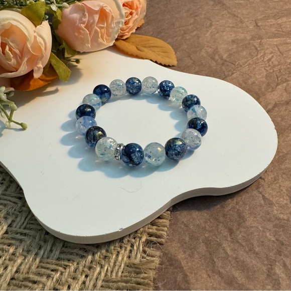 Ocean Mist Crackle Beaded Bracelet - Picture 3 of 5
